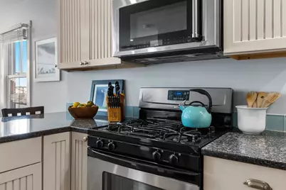 134 Commercial St, Provincetown, MA 02657 - Photo 21