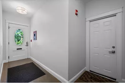 21 Whitney Ave #1L, Beverly, MA 01905 - Photo 3
