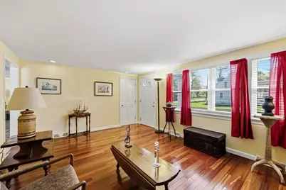 196 Plymouth Ave, Wareham, MA 02538 - Photo 9