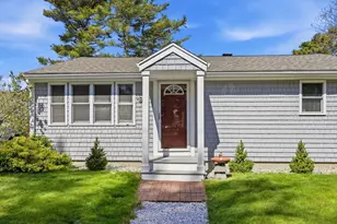 196 Plymouth Ave, Wareham, MA 02538 - Photo 3