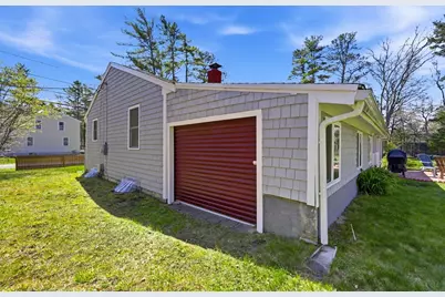 196 Plymouth Ave, Wareham, MA 02538 - Photo 33