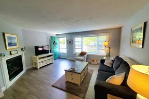 52 Thayer St, Dennis, MA 02638 - Photo 5