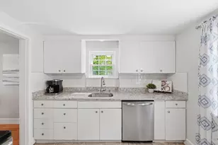 64 Fales St, Worcester, MA 01606 - Photo 11