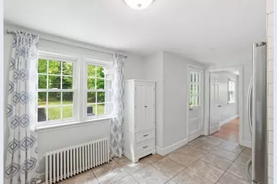 64 Fales St, Worcester, MA 01606 - Photo 13