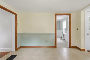7 Linden St, Ashland, MA 01721 - Photo 9