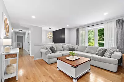 26 Fleetwood Dr, Norfolk, MA 02056 - Photo 5