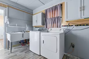 116 Irving St, Fall River, MA 02723 - Photo 7