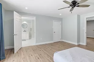 46 Smith St, Palmer, MA 01069 - Photo 9