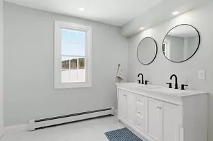46 Smith St, Palmer, MA 01069 - Photo 11