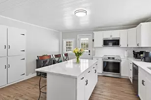 46 Smith St, Palmer, MA 01069 - Photo 15