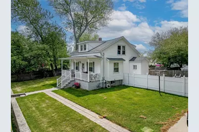 136 Collins St, Attleboro, MA 02703 - Photo 5