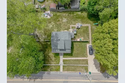 136 Collins St, Attleboro, MA 02703 - Photo 11