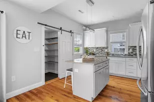 135 Bellingham St, Chelsea, MA 02150 - Photo 11