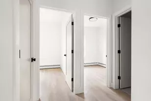 467 E 3rd St, Boston, MA 02127 - Photo 9