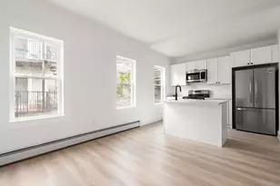 467 E 3rd St, Boston, MA 02127 - Photo 5