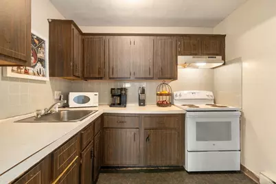 135 Winthrop St #4A, Framingham, MA 01702 - Photo 9