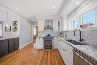 55 Hobart Ave, Braintree, MA 02184 - Photo 9