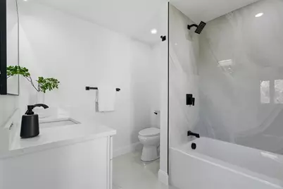 171 Shaw Rd, Brookline, MA 02467 - Photo 15