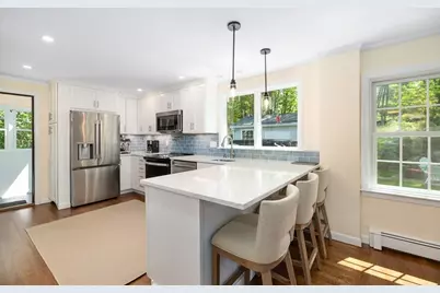 43 Woodward Ave, Gloucester, MA 01930 - Photo 3