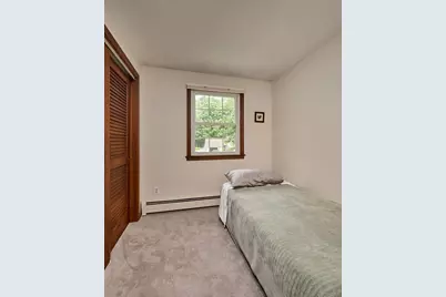 10 Robin Rd, Easthampton, MA 01027 - Photo 15