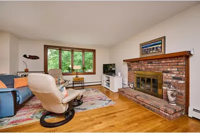10 Robin Rd, Easthampton, MA 01027 - Photo 5