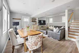 30-32 Oakland St, Newton, MA 02458 - Photo 7