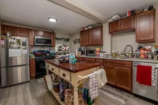 40 Falmouth St, Attleboro, MA 02703 - Photo 7