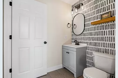 7 Eudora St #7, Haverhill, MA 01832 - Photo 9