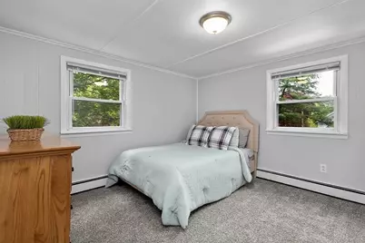 25 Lyman St, North Attleboro, MA 02760 - Photo 27