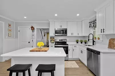25 Lyman St, North Attleboro, MA 02760 - Photo 9