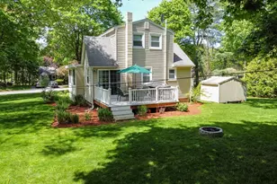 25 Lyman St, North Attleboro, MA 02760 - Photo 37