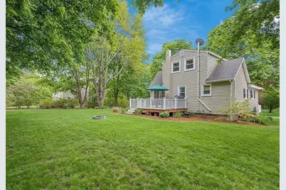 25 Lyman St, North Attleboro, MA 02760 - Photo 29