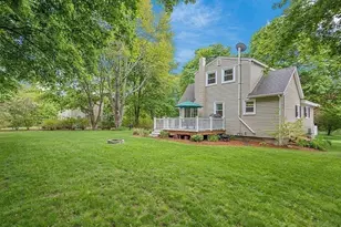 25 Lyman St, North Attleboro, MA 02760 - Photo 29