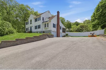 61 Indian Head Road, Framingham, MA 01701 - Photo 5