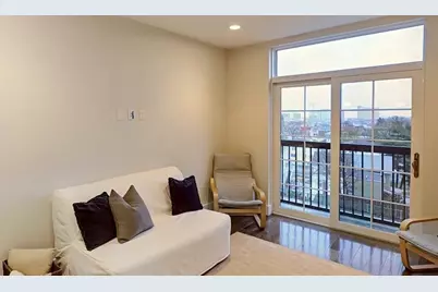 434 McGrath #307, Somerville, MA 02143 - Photo 3