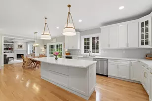 20 Larchmont Ln, Lexington, MA 02420 - Photo 3