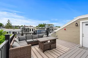 66 Falcon St, Boston, MA 02128 - Photo 13