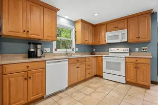 38 Albemarle Ave, Lexington, MA 02420 - Photo 15