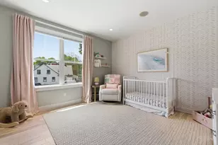 34 Coffey St, Boston, MA 02122 - Photo 23