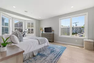 34 Coffey St, Boston, MA 02122 - Photo 17