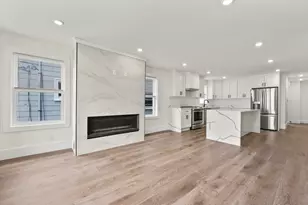 17 Wellington, Somerville, MA 02145 - Photo 3