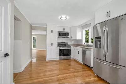 13 Mount Ave, Worcester, MA 01606 - Photo 5