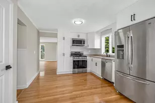 13 Mt Ave, Worcester, MA 01606 - Photo 5