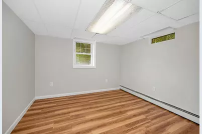 13 Mount Ave, Worcester, MA 01606 - Photo 21