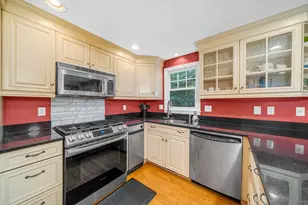 855 Wellman Ave, Chelmsford, MA 01863 - Photo 7