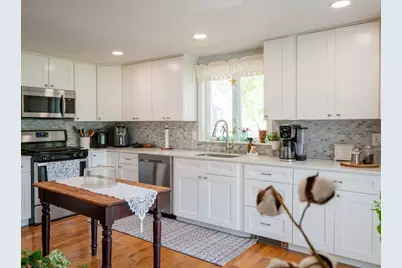 29 Oak Ave, Westport, MA 02790 - Photo 1