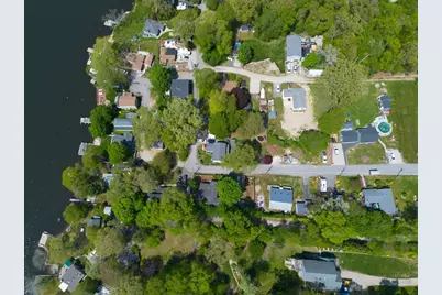 29 Oak Ave, Westport, MA 02790 - Photo 3
