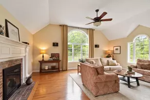 571 Northfield Rd, Lunenburg, MA 01462 - Photo 13