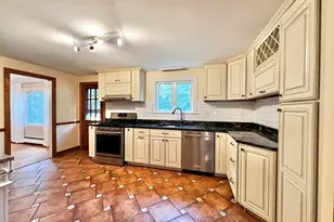 85 Alba Rd, Wellesley, MA 02481 - Photo 5