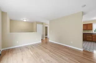 6 White Birch Dr, Worcester, MA 01602 - Photo 9